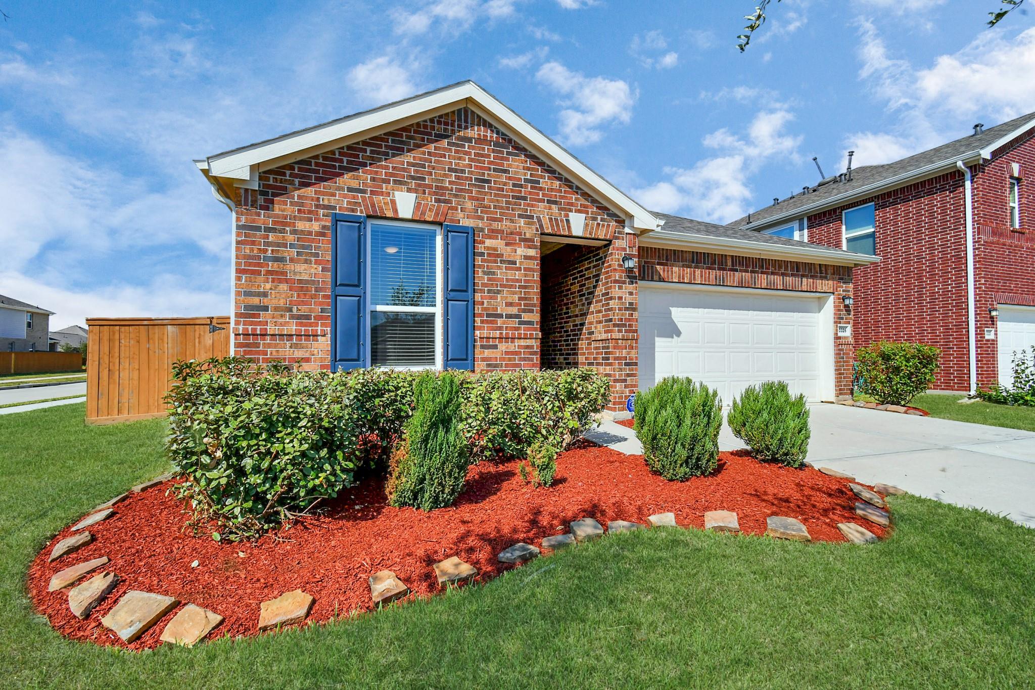 10326 Mount Winchell Drive