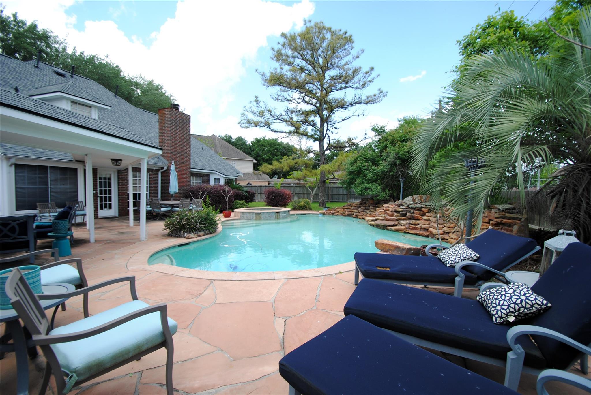 4110 Alice Drive
