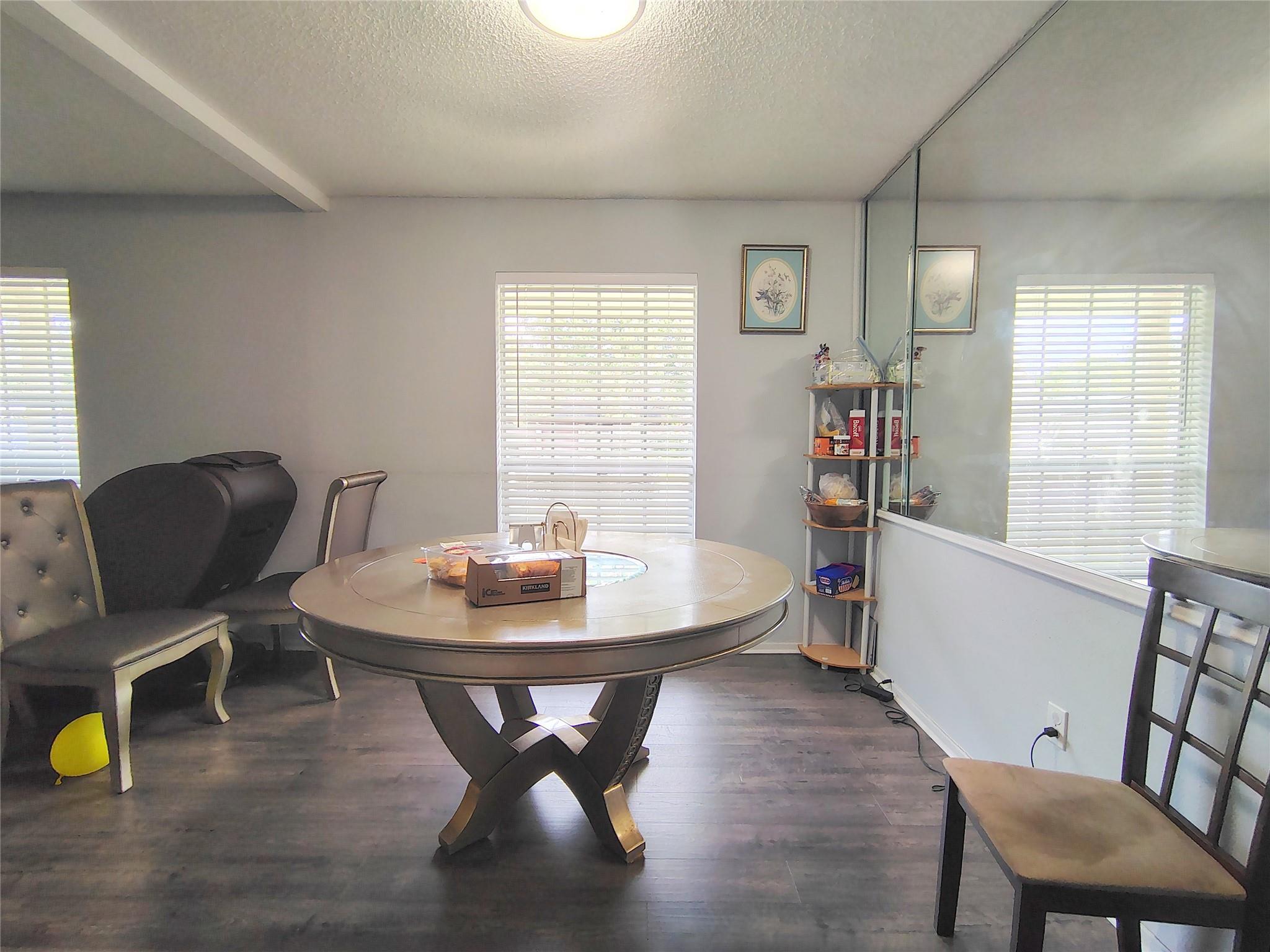 2227 Quail Valley East Drive