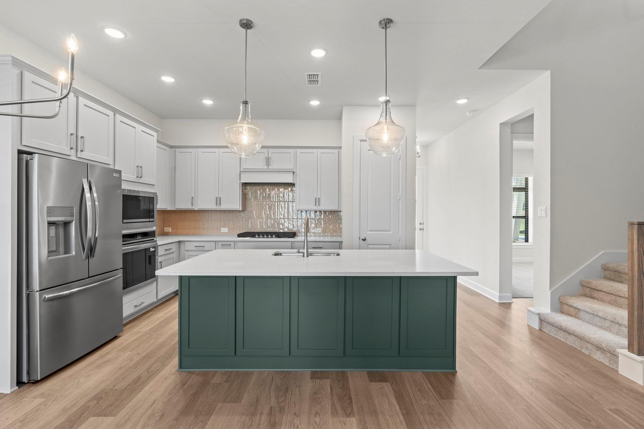 2718 Cottage Place