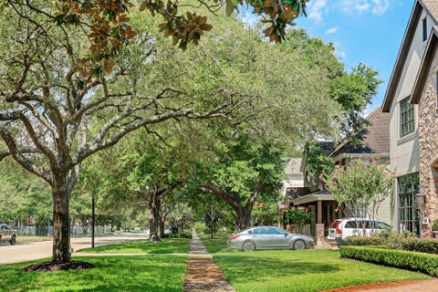 Tiny photo for 2911 University Boulevard, Houston, TX 77005 (MLS # 67567344)