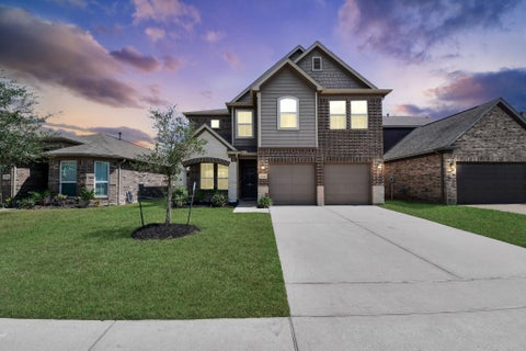 Photo of 17714 Wooded Bend Path, Humble, TX 77346 (MLS # 67512985)