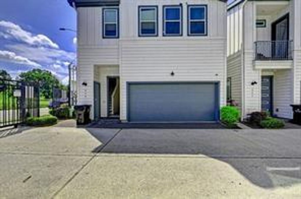 Photo of 659 Press Street, Houston, TX 77020 (MLS # 66459615)