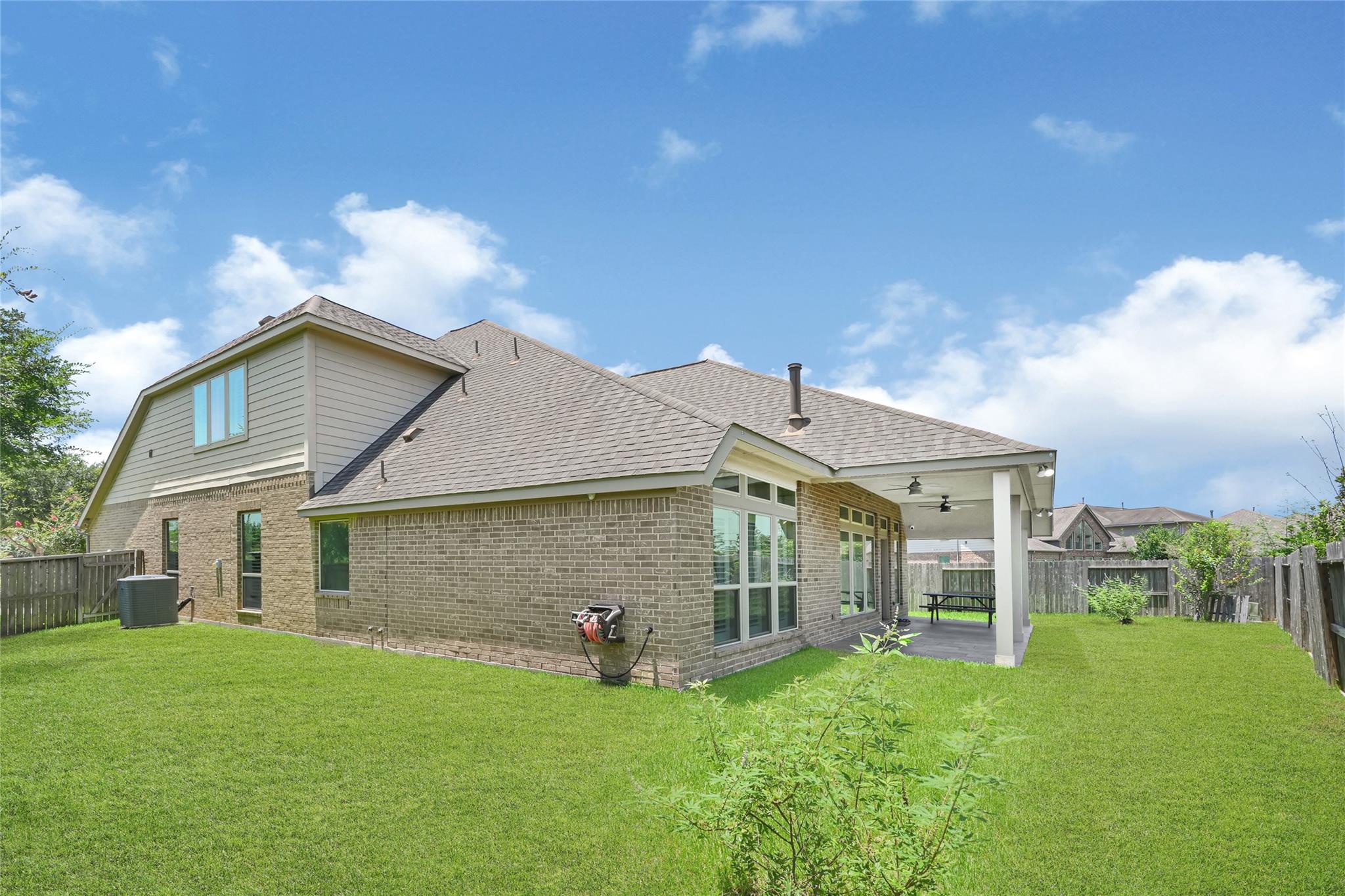 10111 Gentle River Way