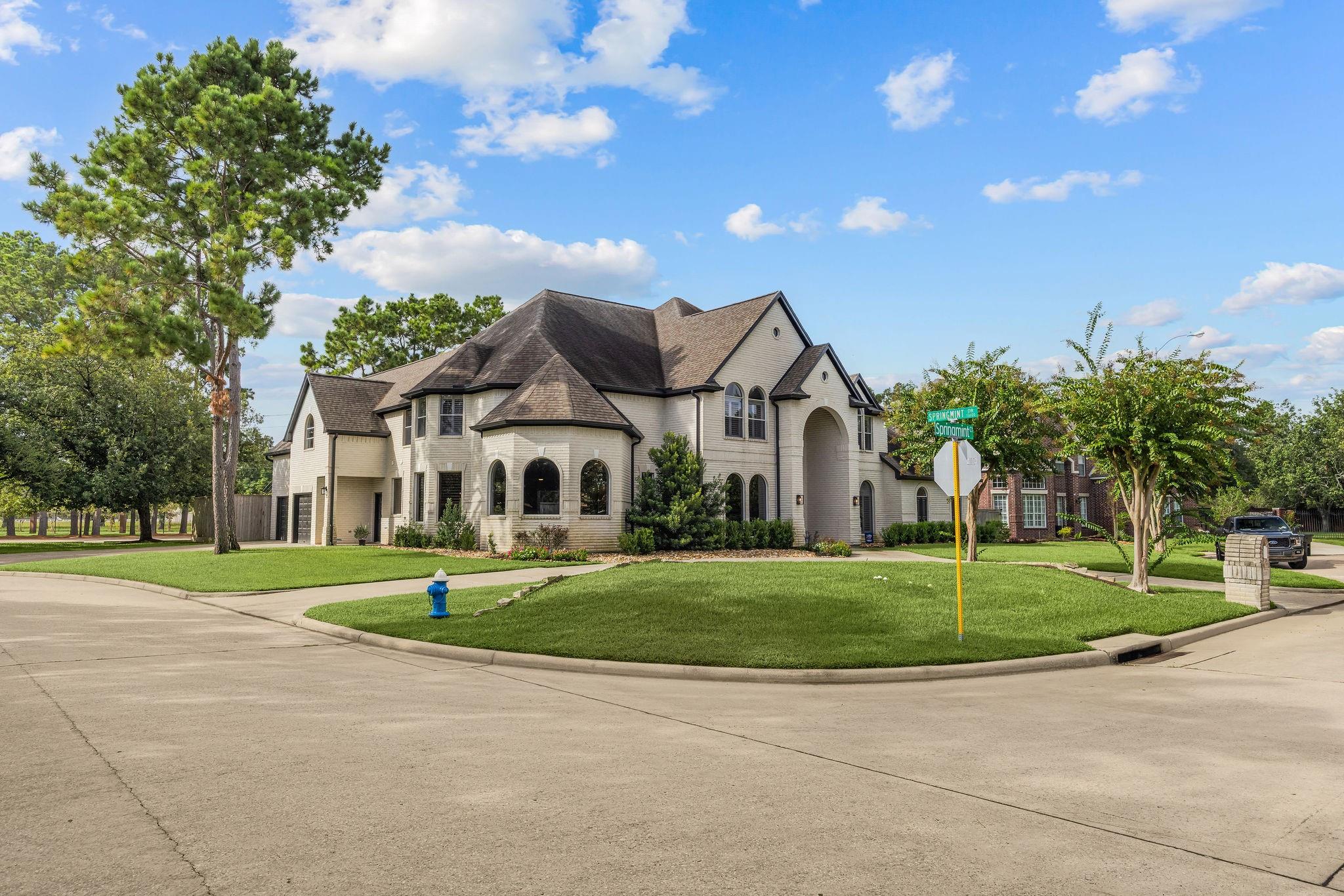 13103 Springmint Court
