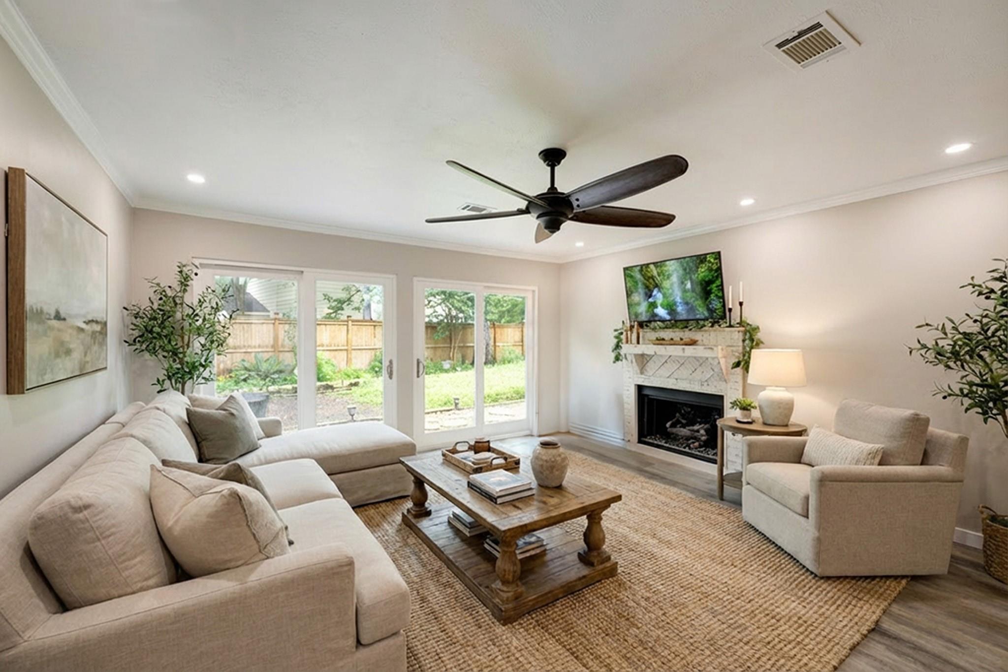 1911 N Red Cedar Circle