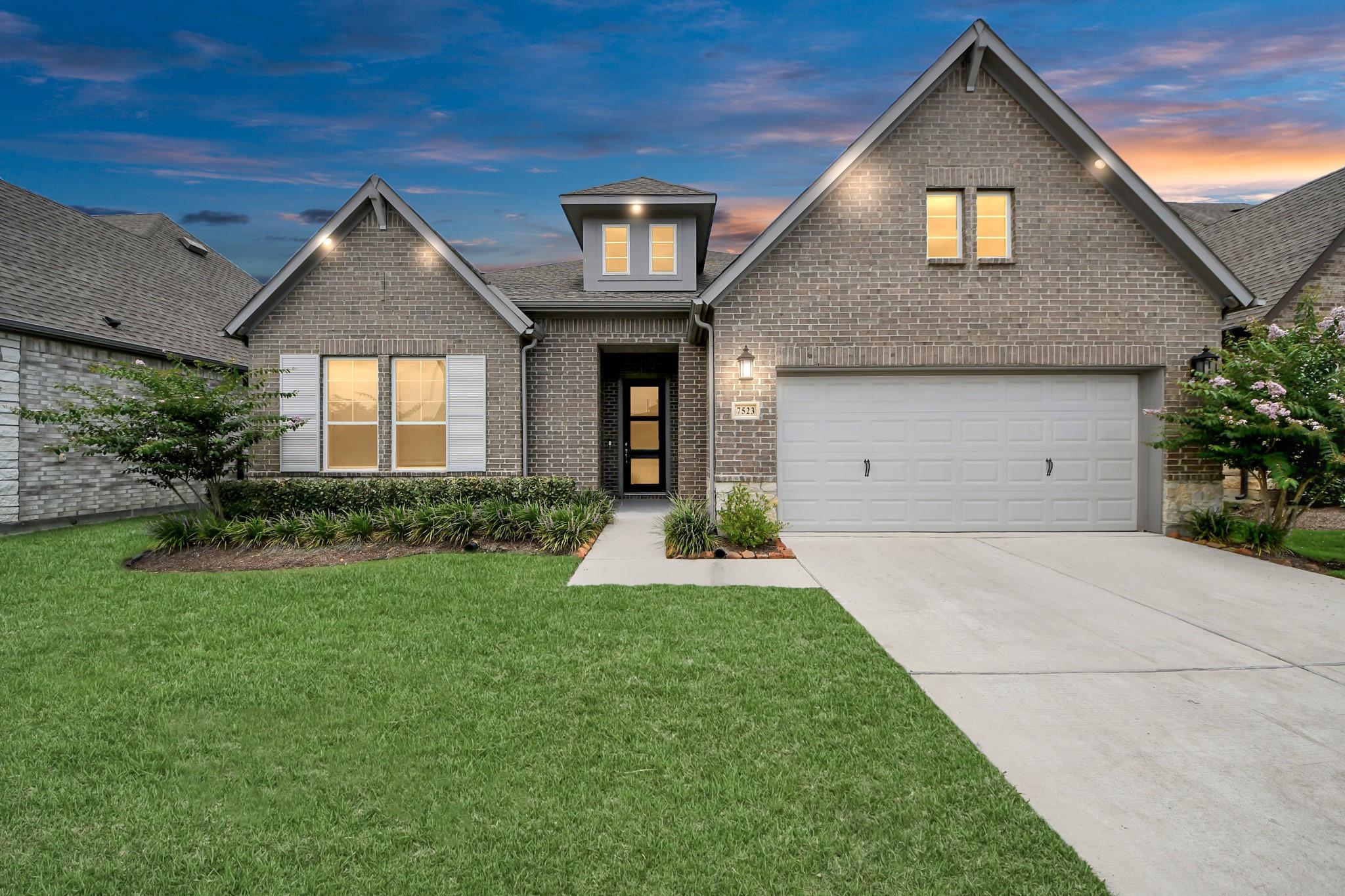 7523 Congress Trail Way