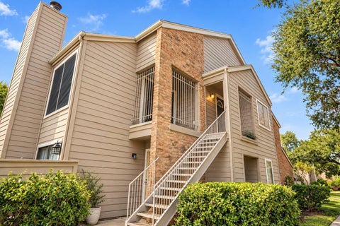 Photo of 6701 Sands Point Drive #61, Houston, TX 77074 (MLS # 10121277)