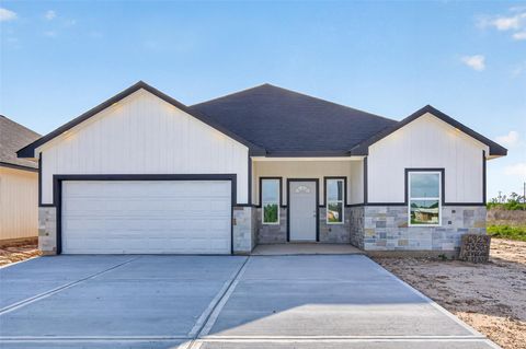 Photo of 6921 Road 5503, Cleveland, TX 77327 (MLS # 65396083)