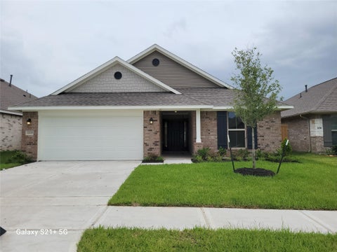 Photo of 436 Bryan Way, Angleton, TX 77515 (MLS # 19386275)