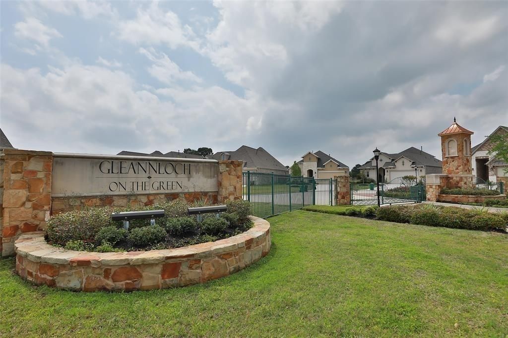Photo of 8827 Leaning Hollow Lane, Spring, TX 77379 (MLS # 79576270)