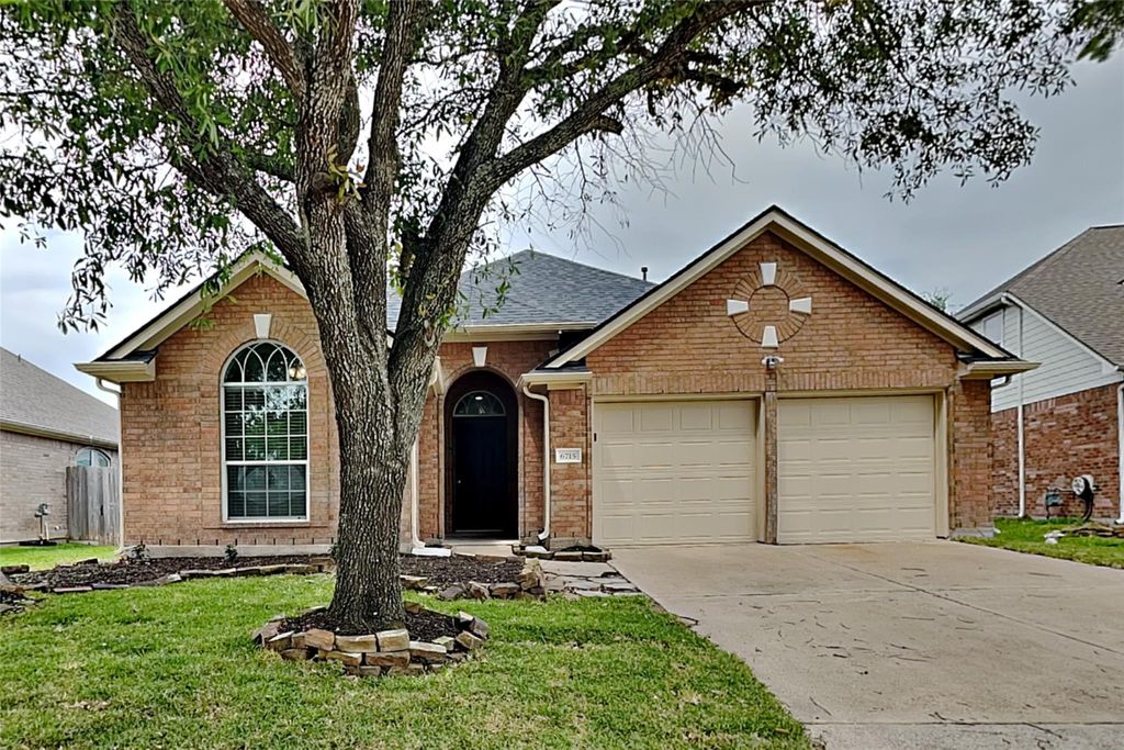 Photo of 6715 Atasca South Court, Humble, TX 77346 (MLS # 32025819)