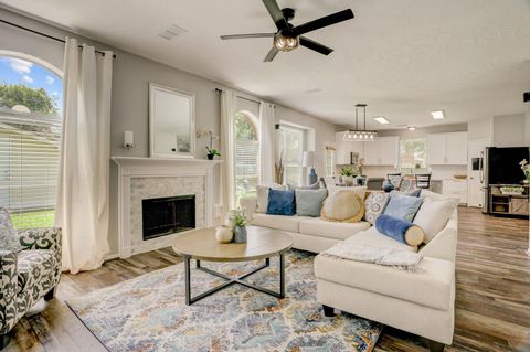 Photo of 7302 Moon Beam Circle, Missouri City, TX 77459 (MLS # 98998383)