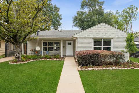 Photo of 4014 Norfolk Street, Houston, TX 77027 (MLS # 42548199)