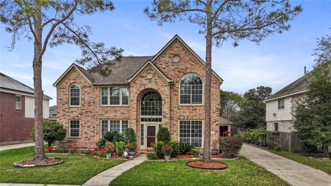 Photo of 2619 Landera Court, Pearland, TX 77584 (MLS # 39913097)