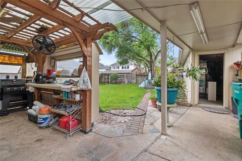 Tiny photo for 2619 Landera Court, Pearland, TX 77584 (MLS # 39913097)