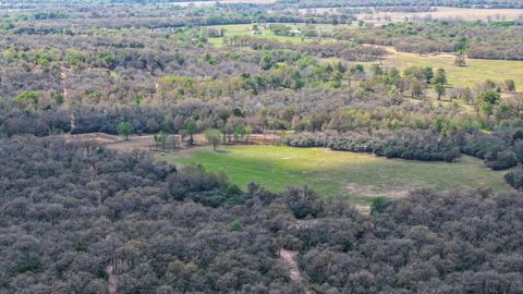 Photo of TBD County Road 412, Lexington, TX 78947 (MLS # 66612059)