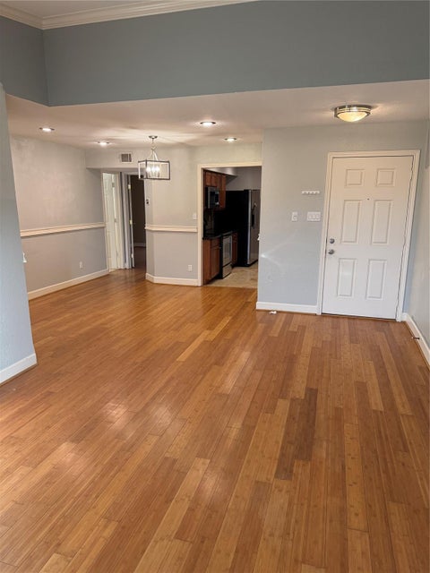 Condo For Rent - 18800 Egret Bay Boulevard #214<br/> Webster, TX 77058