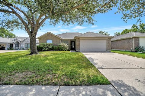 Photo of 18234 Drum Heller Lane, Tomball, TX 77377 (MLS # 35819564) Photo of 18234 Drum Heller Lane, Tomball, TX 77377 (MLS # 35819564)