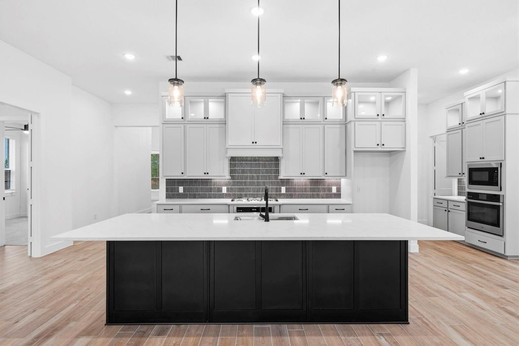 Photo of 618 Gunner Drive, Montgomery, TX 77316 (MLS # 49442003)