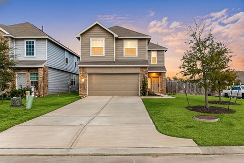 Homes For Sale - 2135 Ethan Drive Dr<br/> Conroe, TX 77301