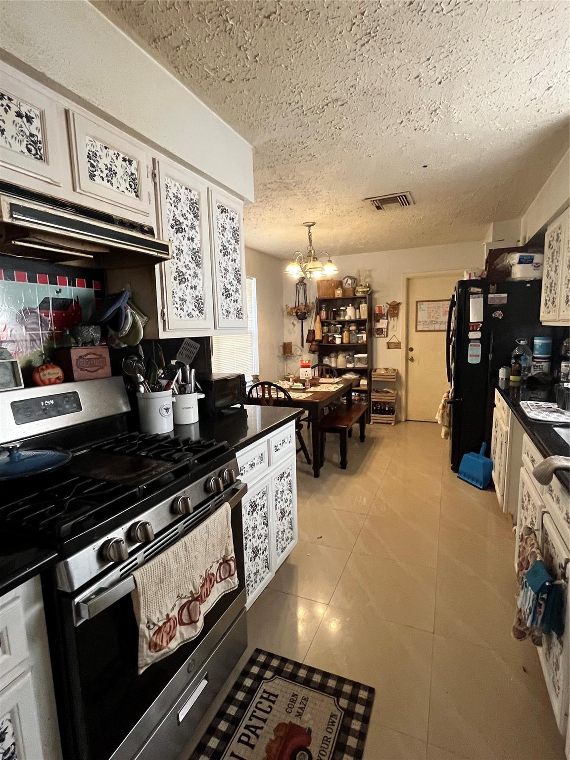 16003 Cerca Blanca Drive