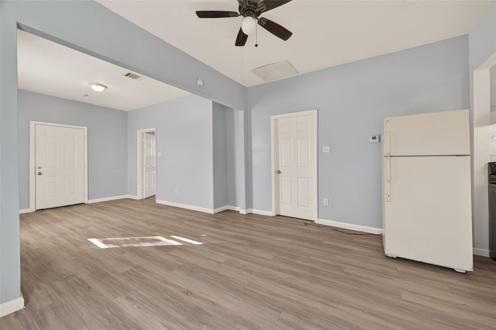 Photo of 8211 Parnell Street, Houston, TX 77051 (MLS # 5180605)