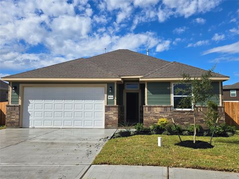 Photo of 1614 Carefree Circle, Seabrook, TX 77586 (MLS # 75432054) Photo of 1614 Carefree Circle, Seabrook, TX 77586 (MLS # 75432054)