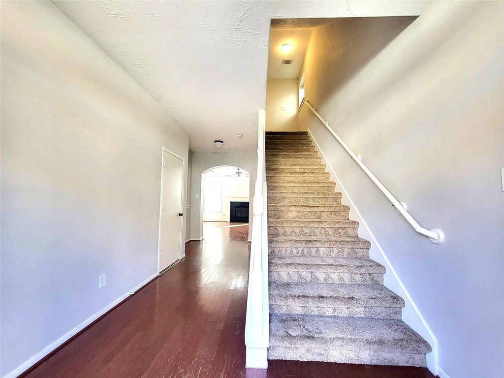 Photo of 7415 Hollister Ridge, Houston, TX 77040 (MLS # 87244297)