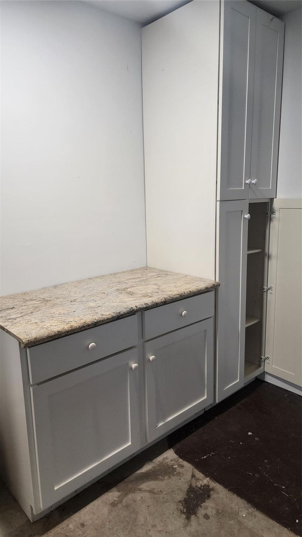 Photo of 6 Rain Walk Ct, The Woodlands, TX 77380 (MLS # 30664436)