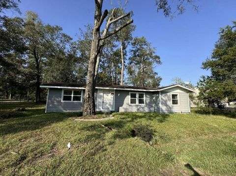 Photo of 1301 Truman Street, Cleveland, TX 77327 (MLS # 25577697)