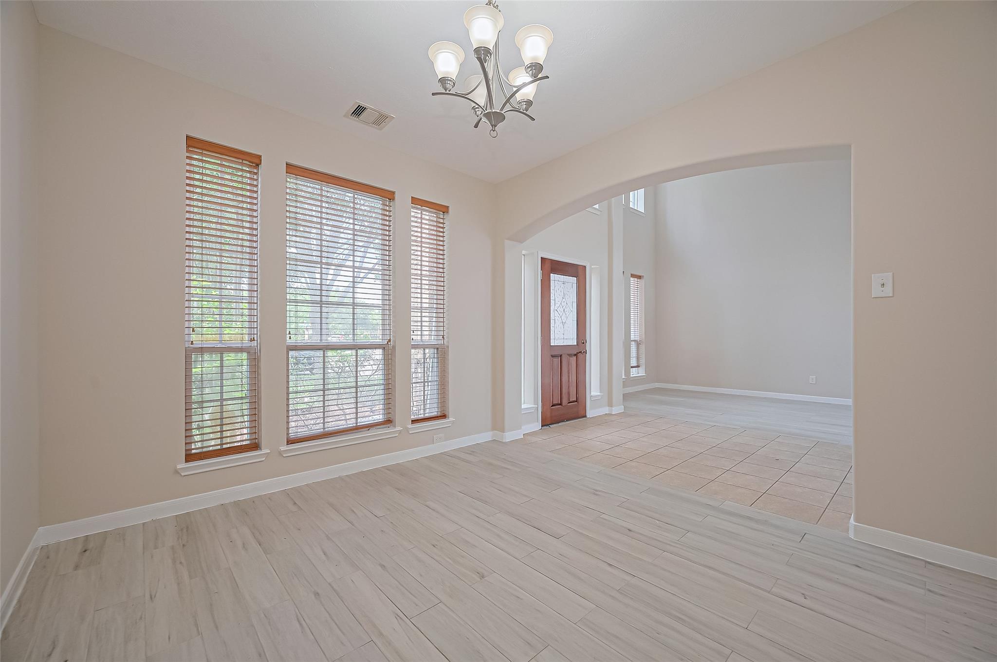 7622 Crescent Lake Court