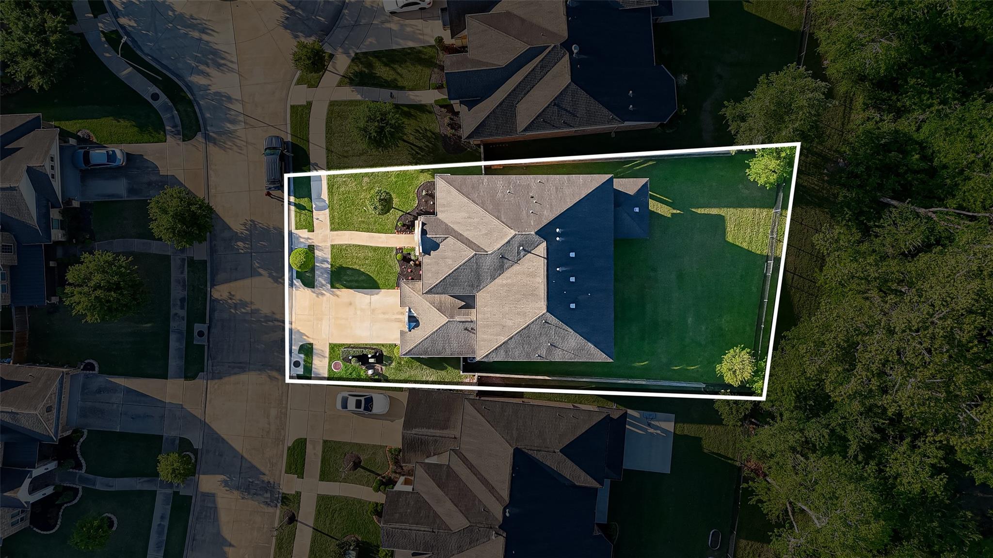 5411 Oban Terrace Lane