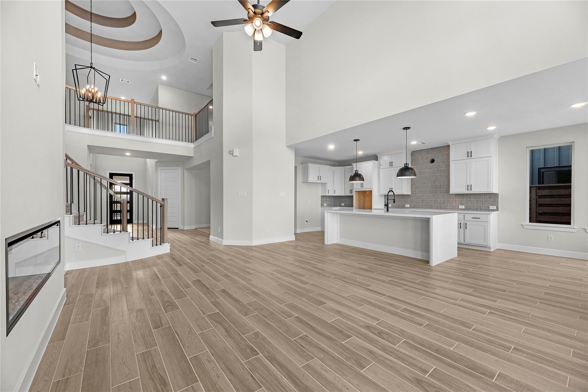 10918 Pioneer Point