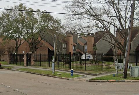 Photo of 6601 Sands Point Drive #69, Houston, TX 77074 (MLS # 9126357)