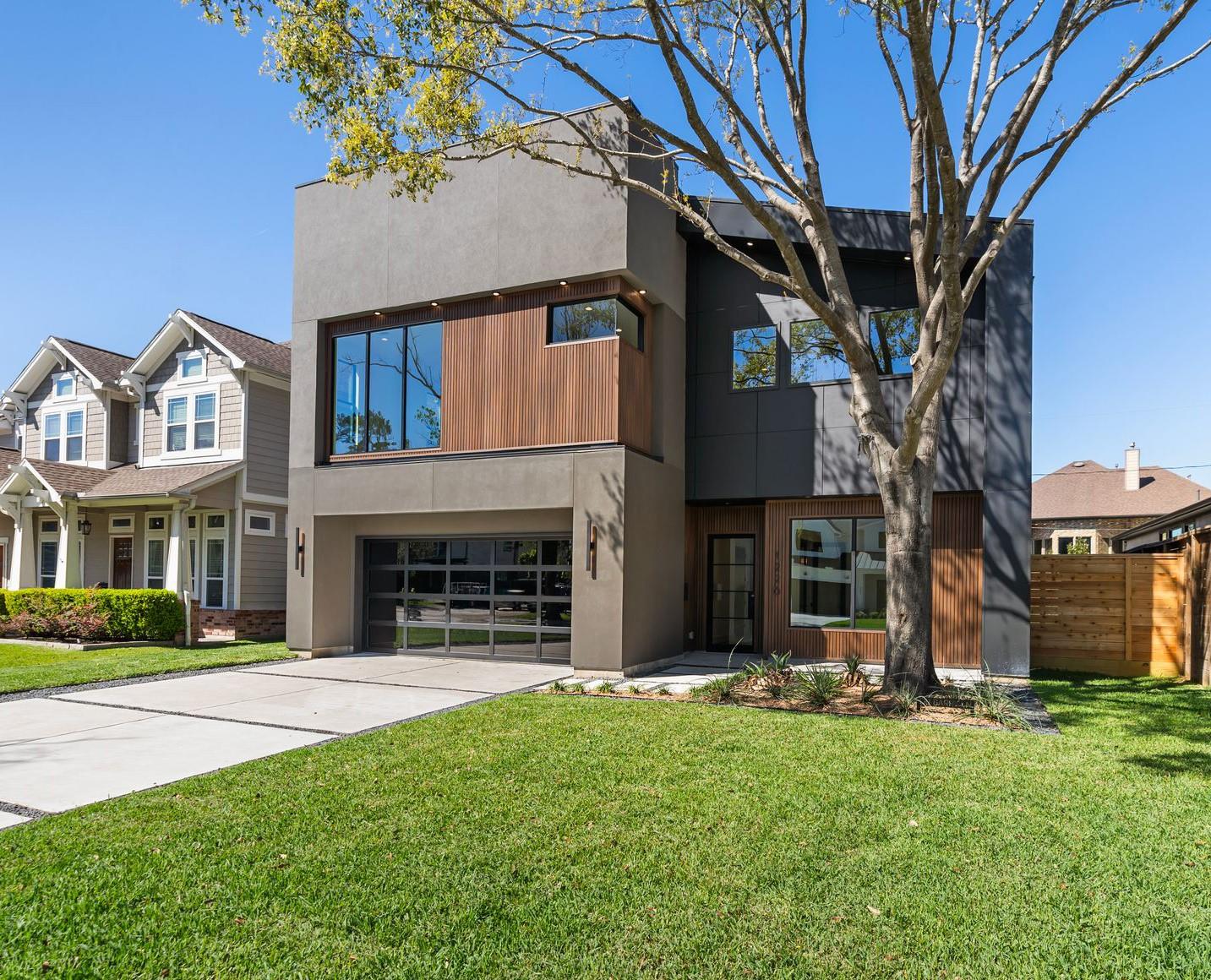 1226 Du Barry Lane