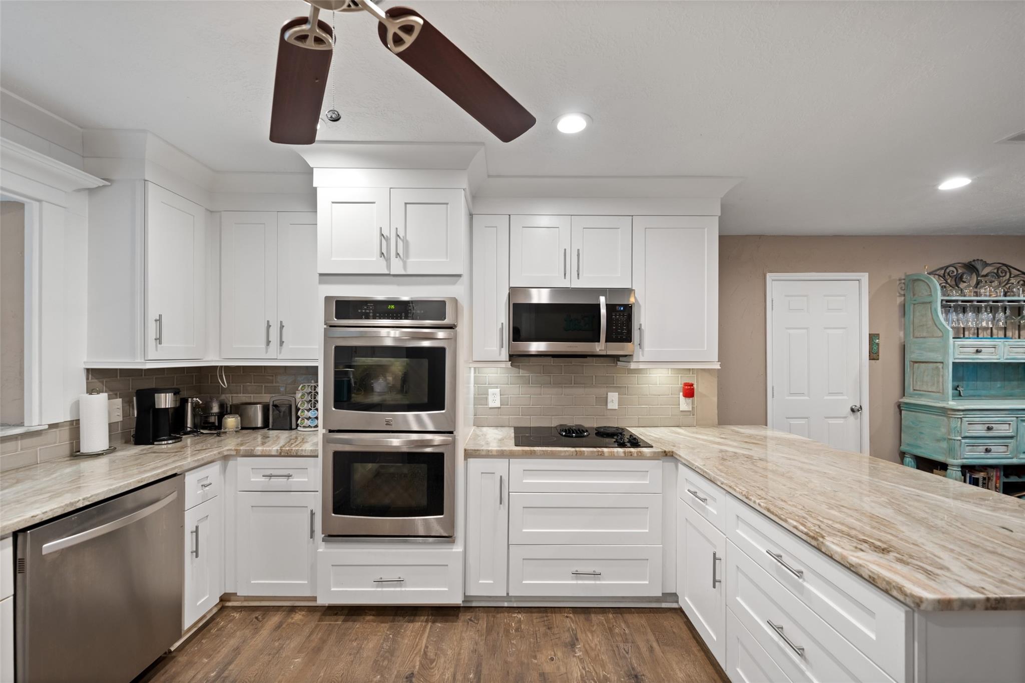 148 Clear Water Street W