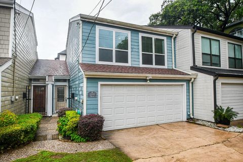 Photo of 239 Malone Street #B, Houston, TX 77007 (MLS # 88790479)