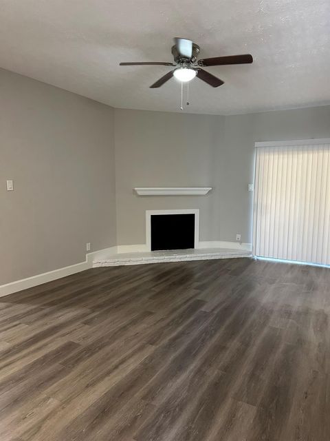 Photo of 9707 Richmond Avenue #71, Houston, TX 77042 (MLS # 42250649)