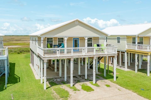 Photo of 2935 Blue Water Highway, Surfside Beach, TX 77541 (MLS # 3007058)
