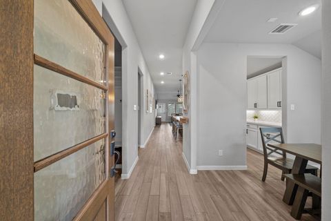 Homes For Sale - 19326 Tobiano Park Drive<br/> Tomball, TX 77377