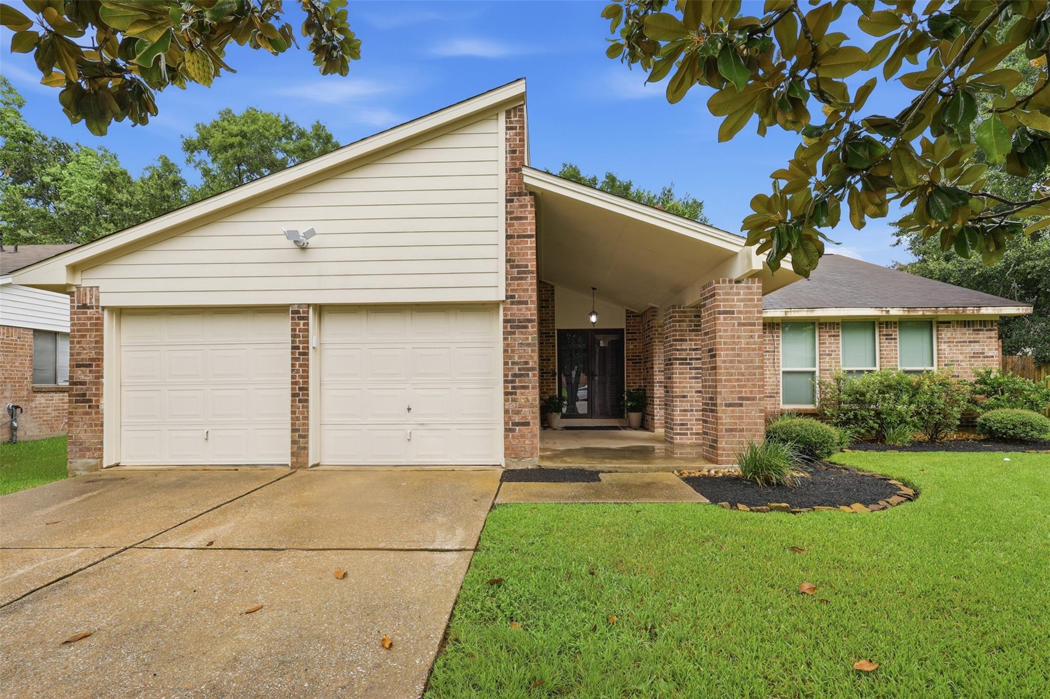 17506 Favor Bend Court