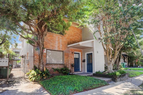 Photo of 2316 Hazard Street #3, Houston, TX 77019 (MLS # 21106764)