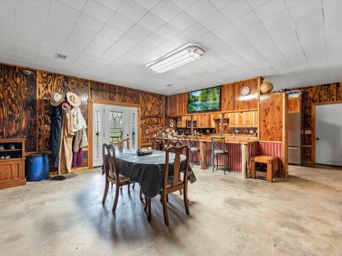 5013 U Pond Drive Angleton TX 77515