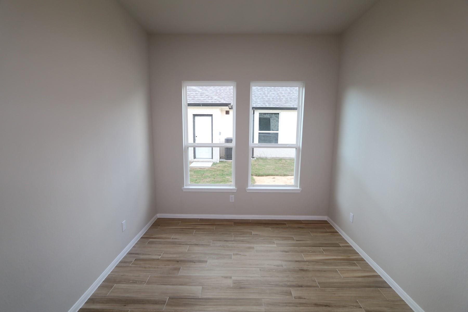 6907 Nichols Landing