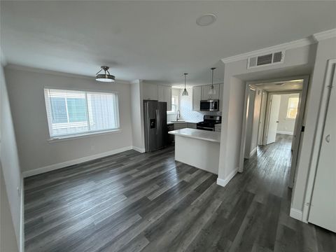 Photo of 8714 Ilona Lane #6, Houston, TX 77025 (MLS # 60452196)