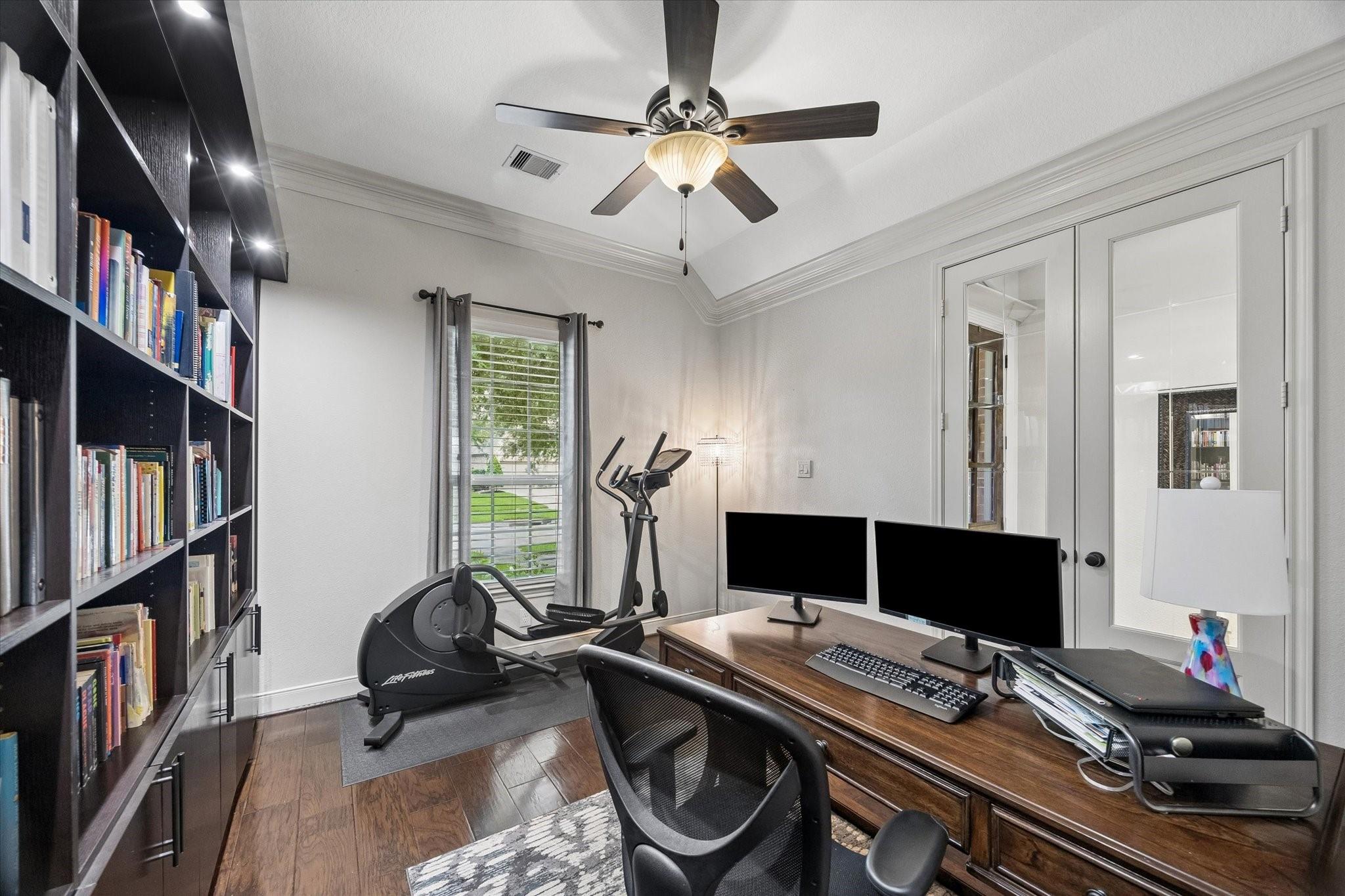8810 Purdy Crescent Trail