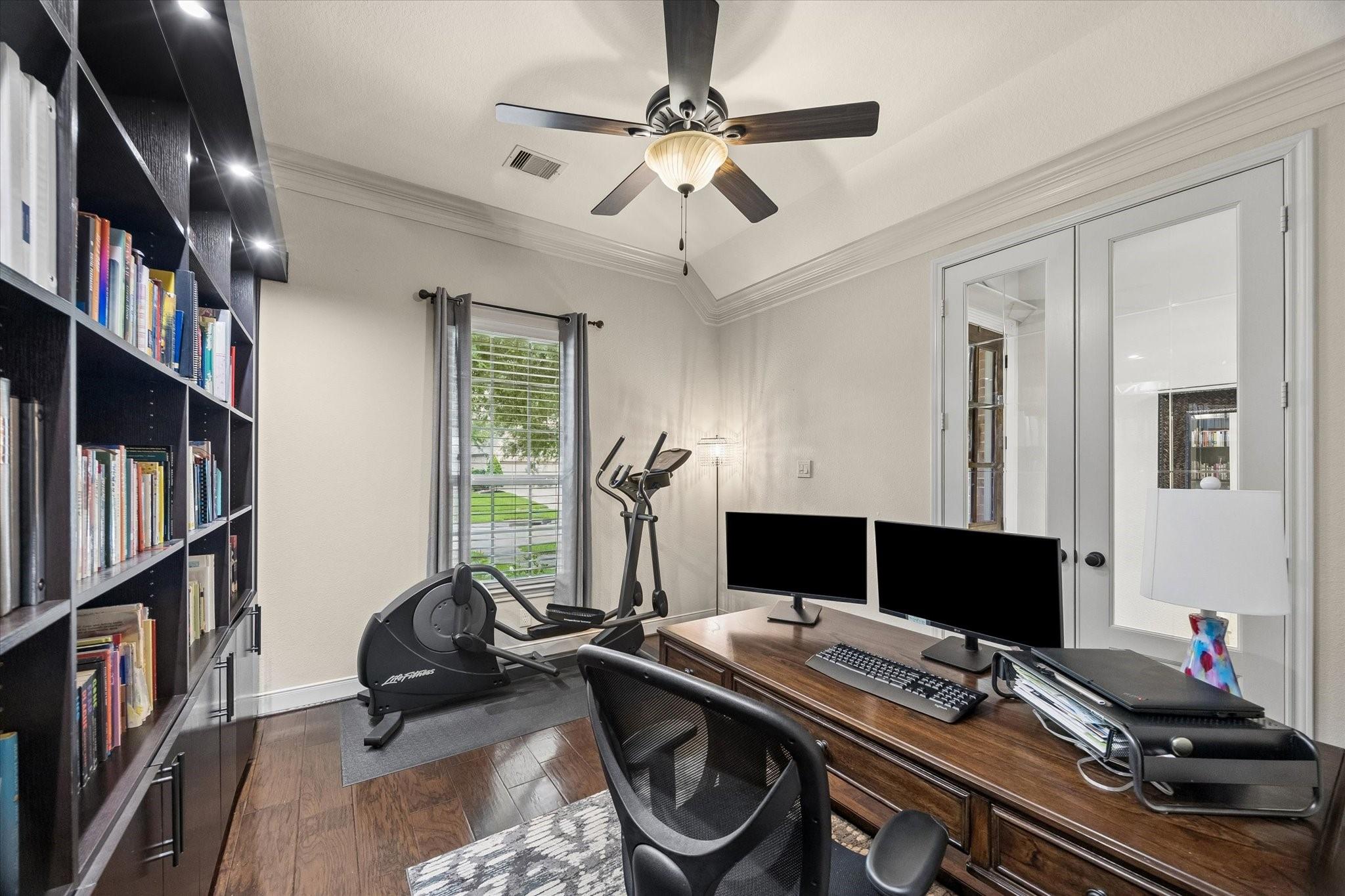8810 Purdy Crescent Trail