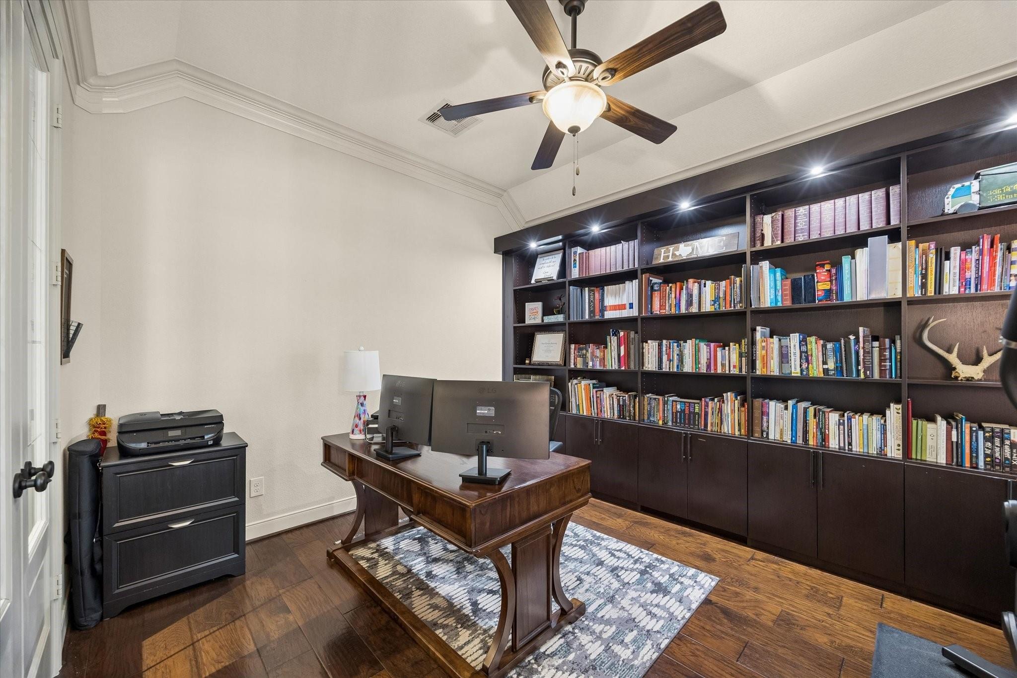 8810 Purdy Crescent Trail