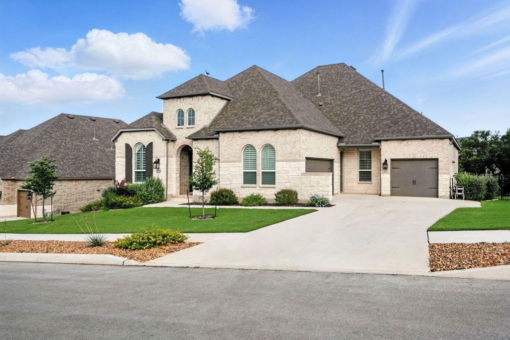 Photo of 220 Corazon, Boerne, TX 78006 (MLS # 47953355)